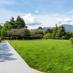 Apartment Maderni Breathtaking - By Myhomeincomo *