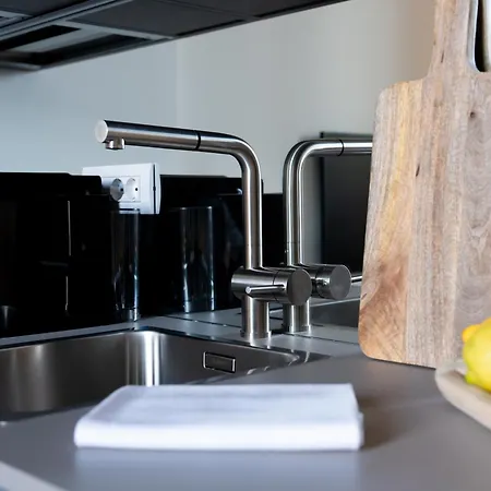 Maderni Breathtaking - By Myhomeincomo