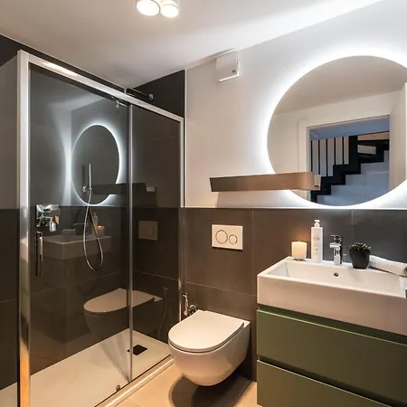 Maderni Breathtaking - By Myhomeincomo