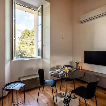 Apartamento Maderni Breathtaking - By Myhomeincomo